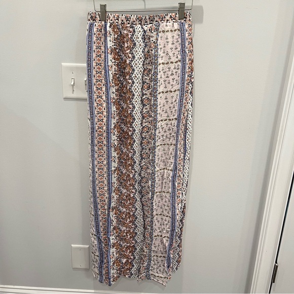 Francesca’s buttons Multicolor Aztec Patterned Sheet Maxi Skirt with Front Slit - Picture 10 of 10